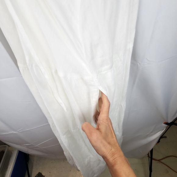 Left on friday white tiered dress L(estimated) in EUC - Picture 6 of 8